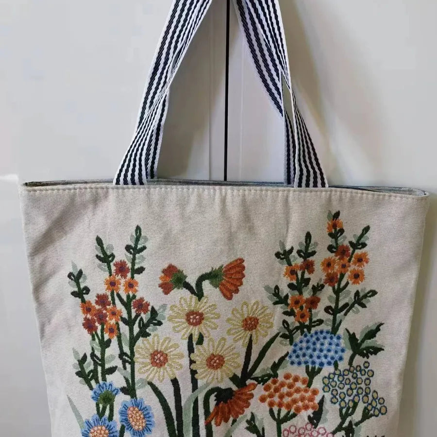 Women's Medium Canvas Geometric Vacation Ethnic Style Zipper Canvas Bag
